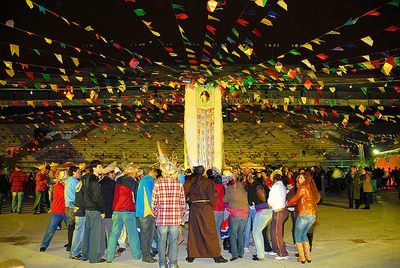 Festa Junina São Paulo Turismo  Sambodromo